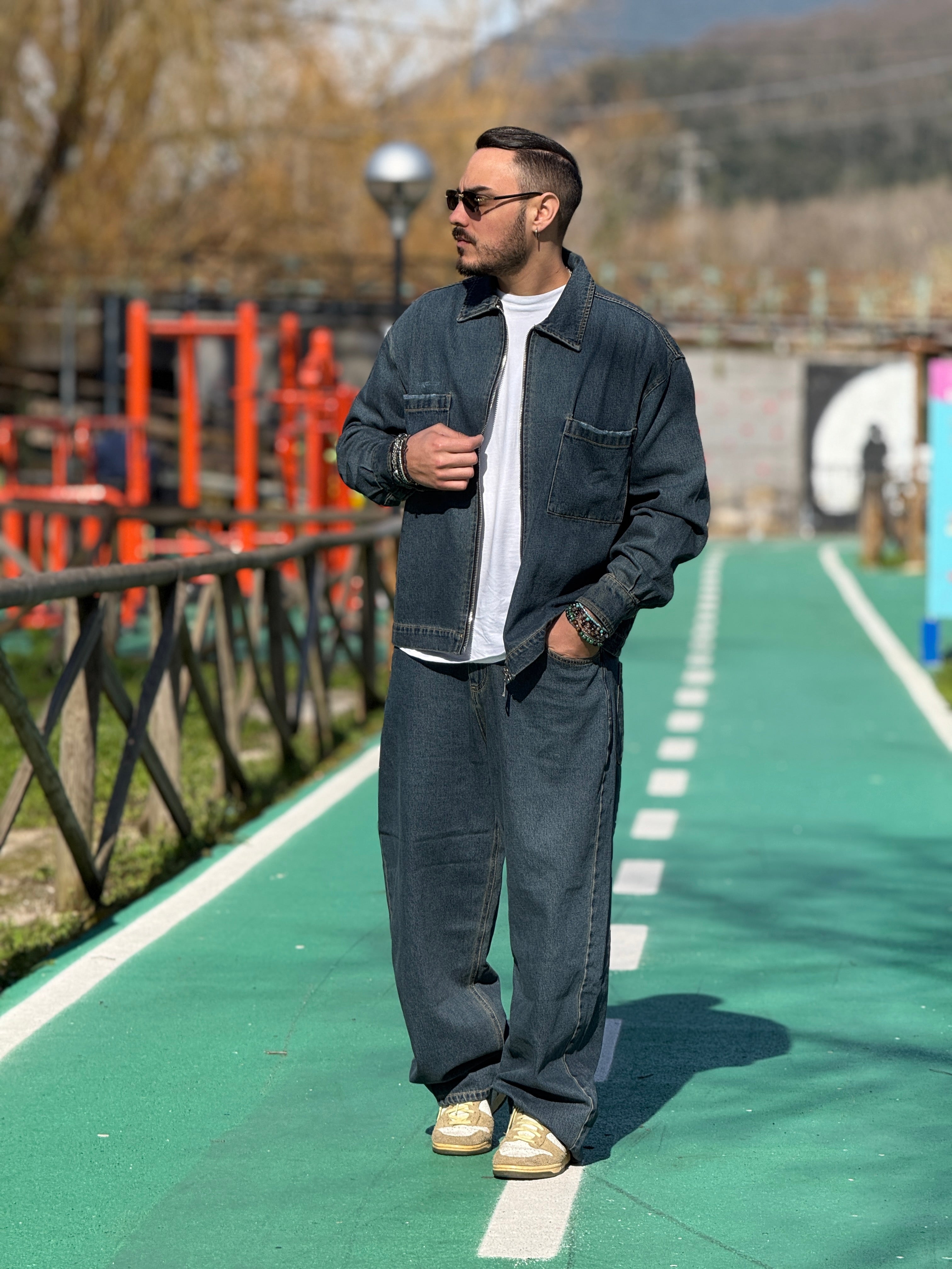 Coordinato sabbiato in jeans New Job Brand