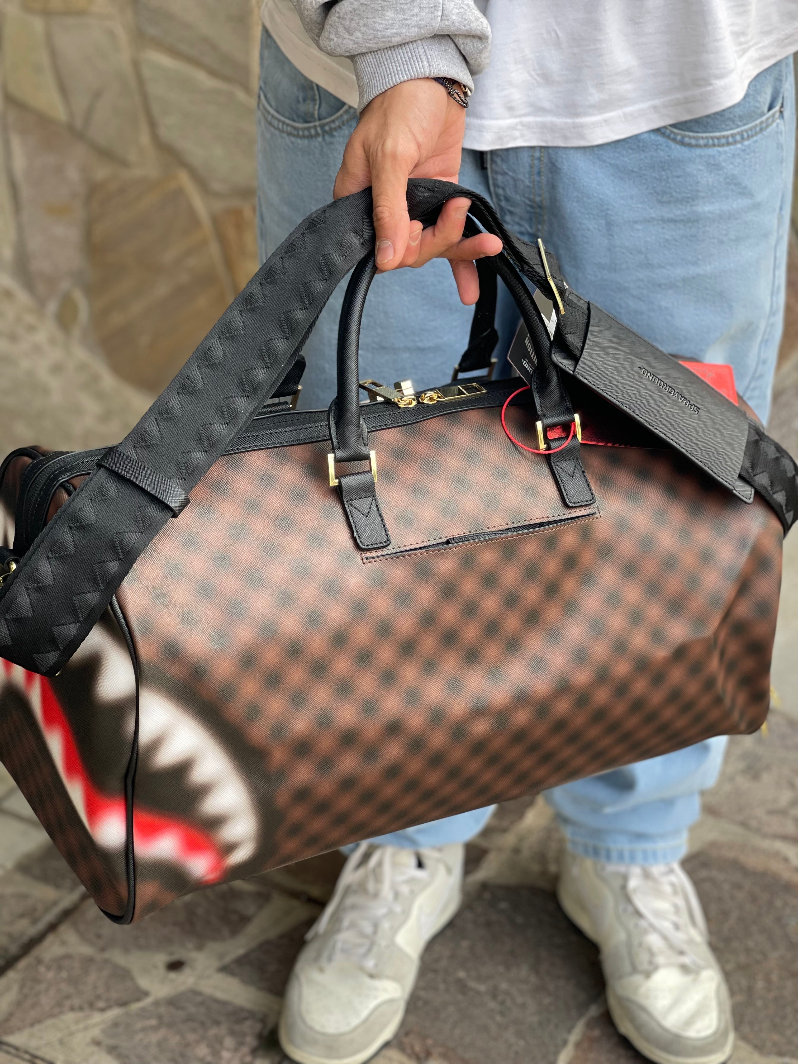 BORSONE SPRAYGROUND