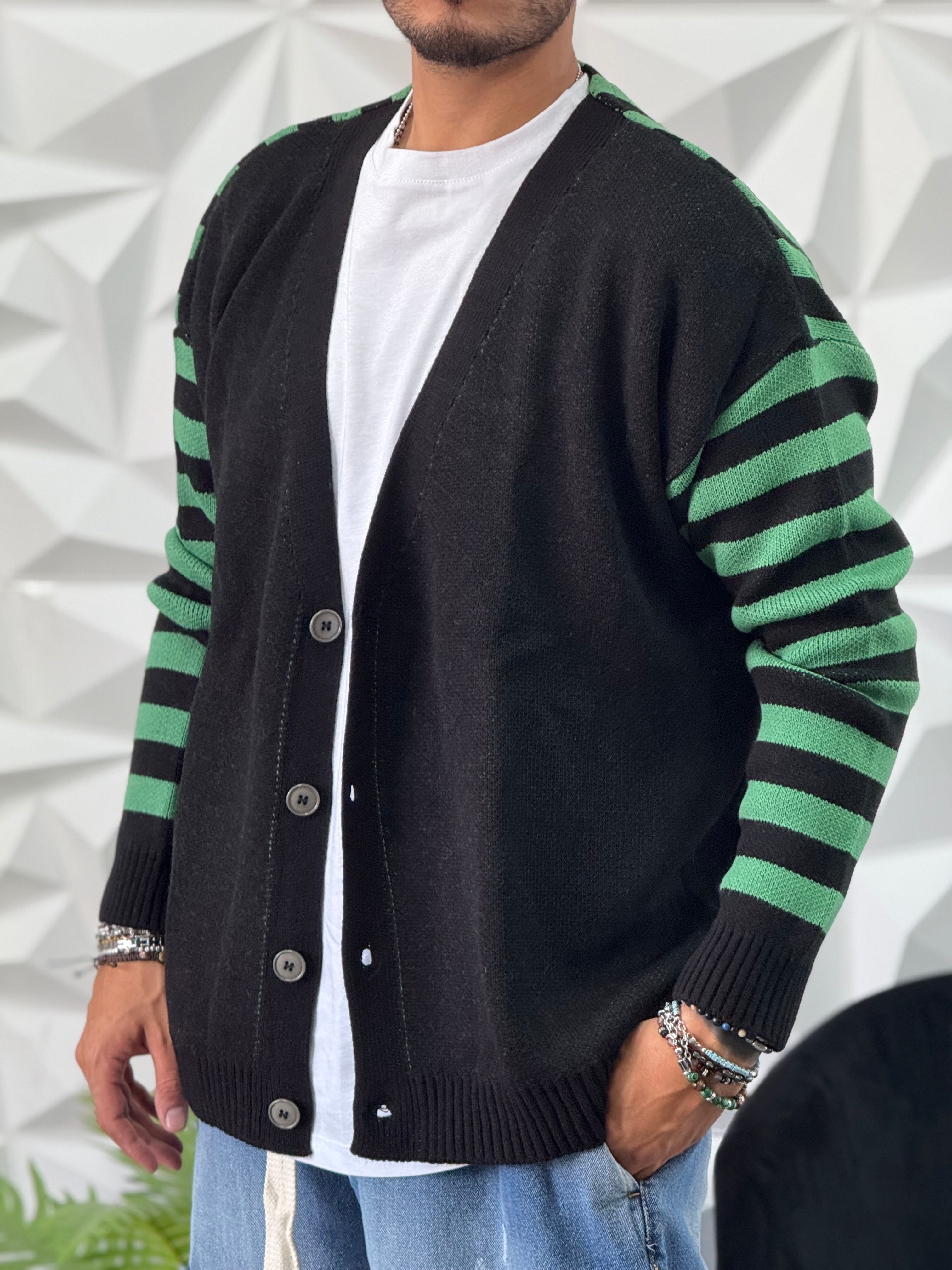 Cardigan riga over New Job Brand