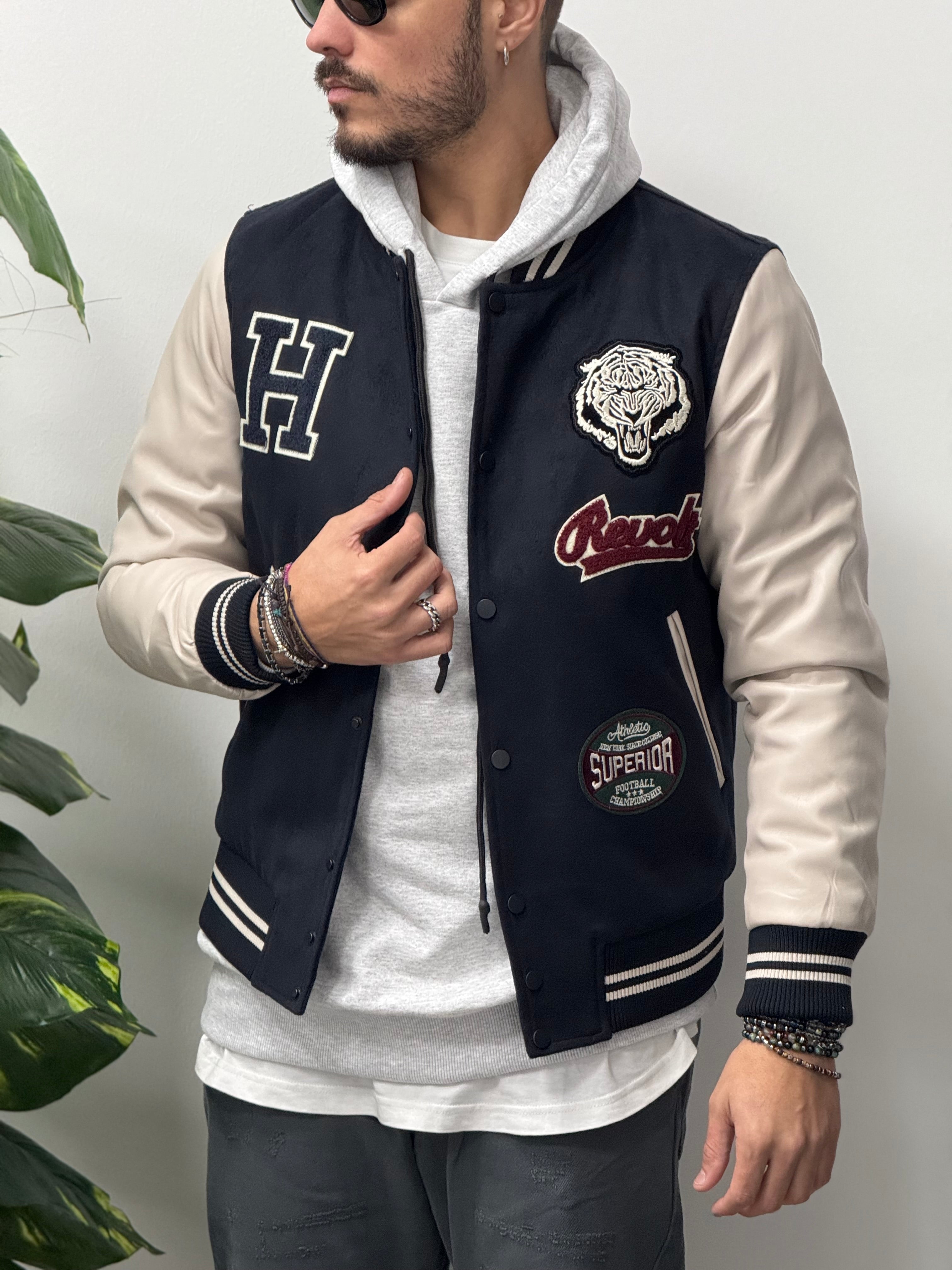 COLLEGE TIGRE BLU CON MANICA IN ECOPELLE