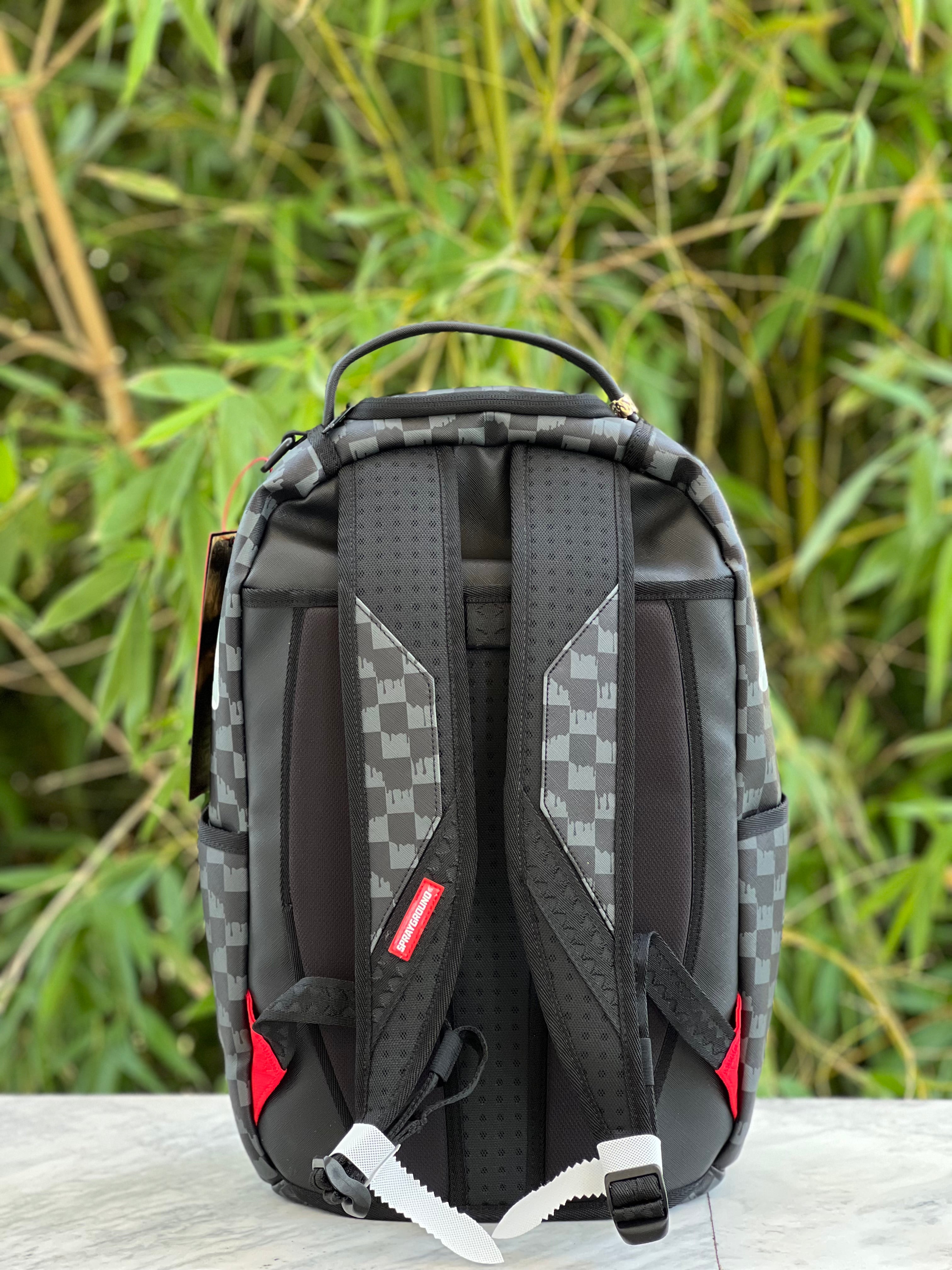 ZAINO SPRAYGROUND BLACK AND WHITE DRIP CHECK SHARK