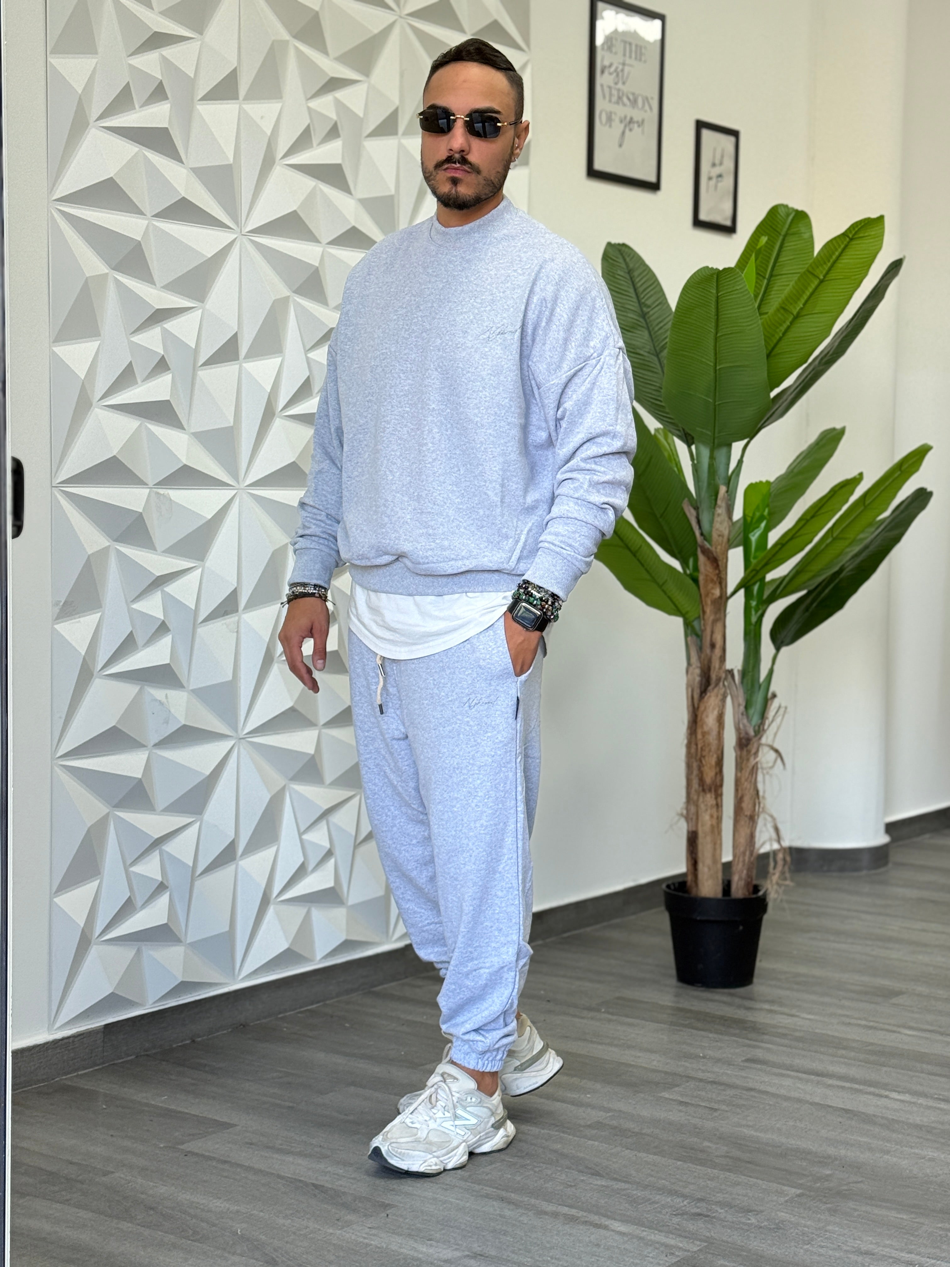 Coordinato tuta Mezzocollo over grigia New Job Brand