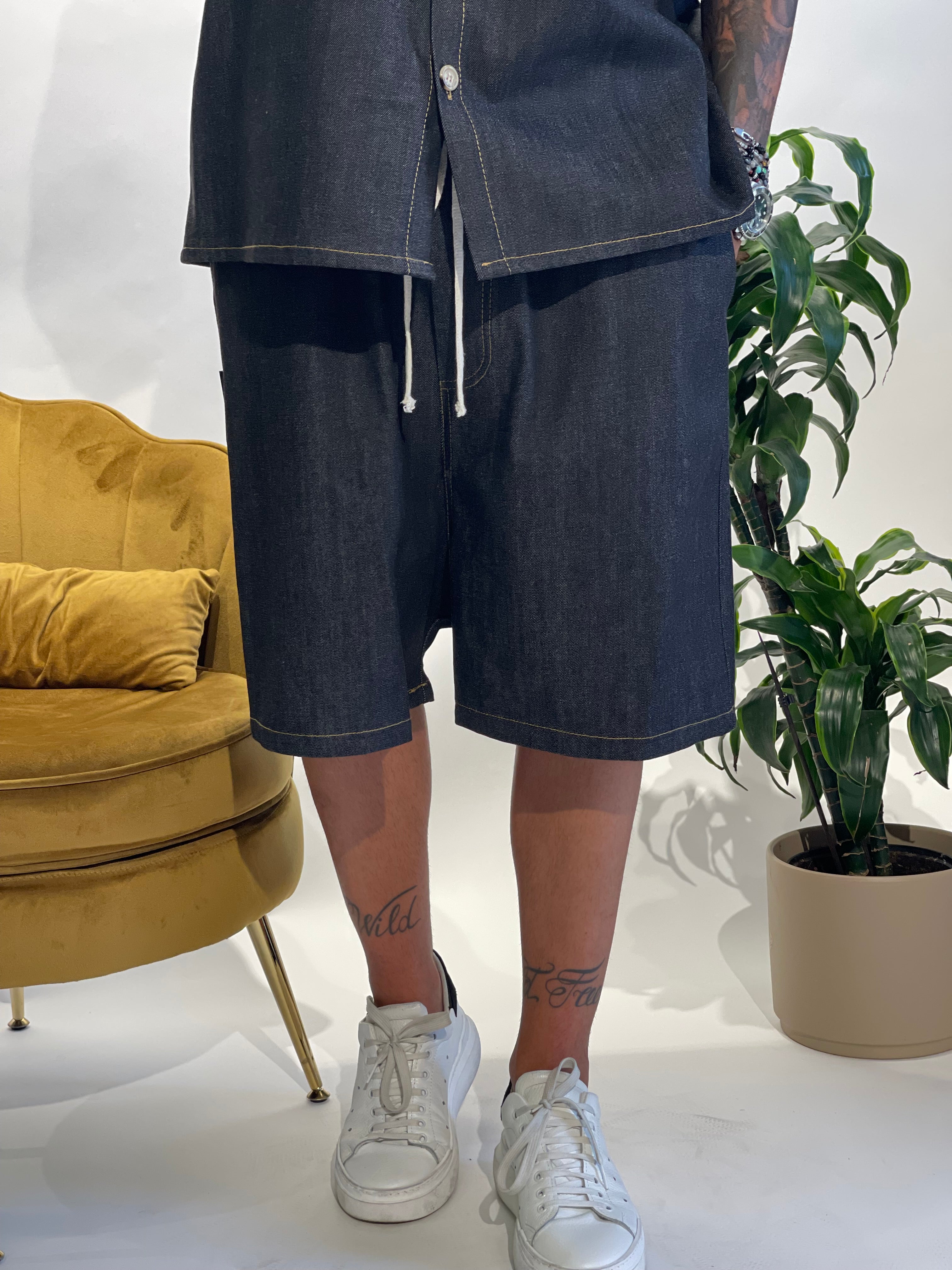 COORDINATO OVER DI JEANS NEW JOB BRAND