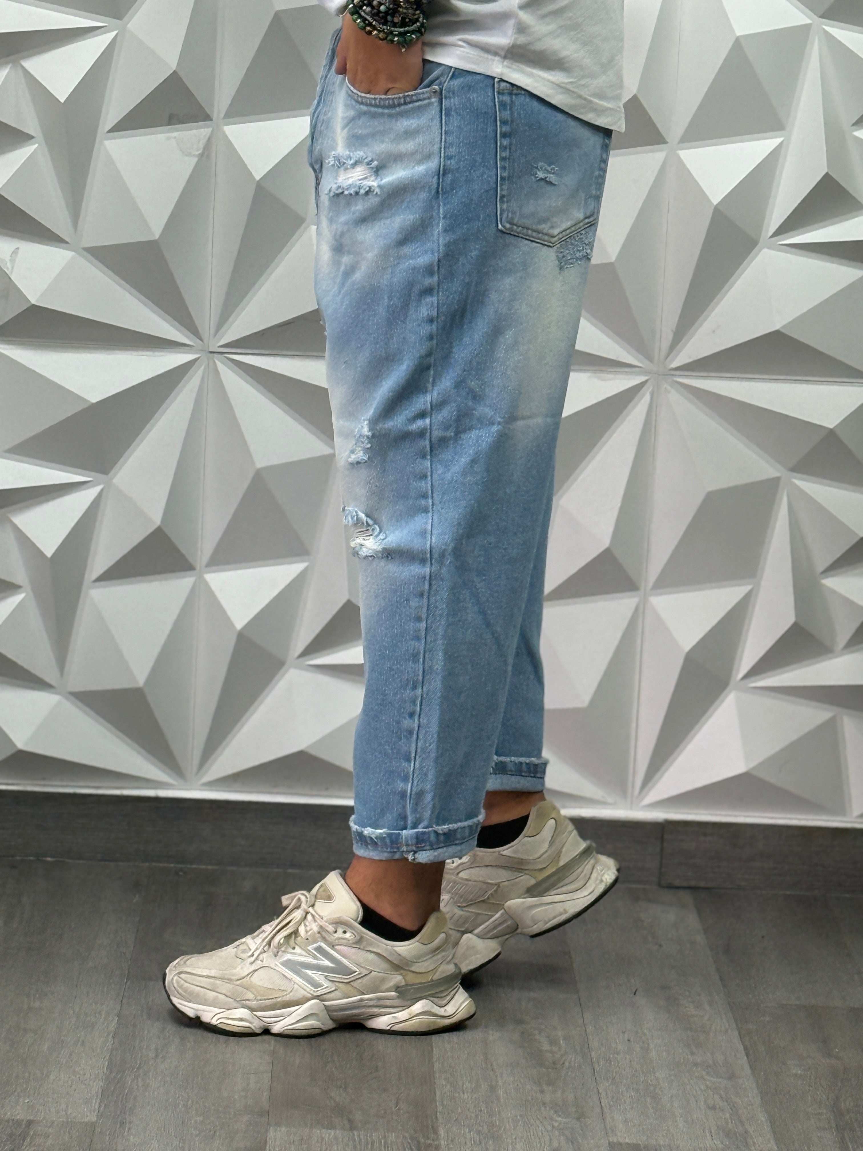 Jeans Canaria fv Chiaro strappato New Job Brand