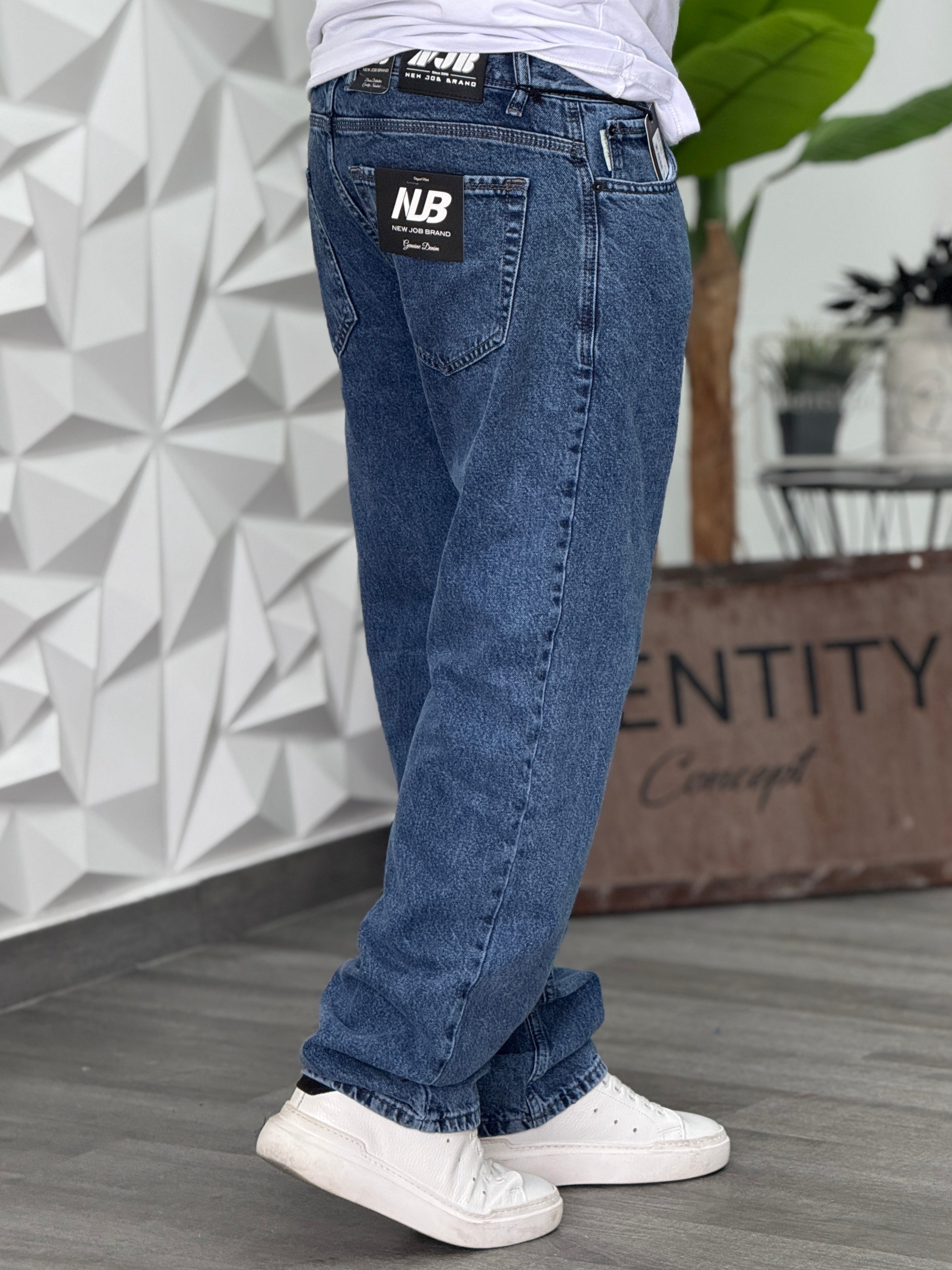 JEANS SAN PEDRO BAGGY FIT LAVAGGIO MARMO SCURO NEW JOB BRAND (Copia)