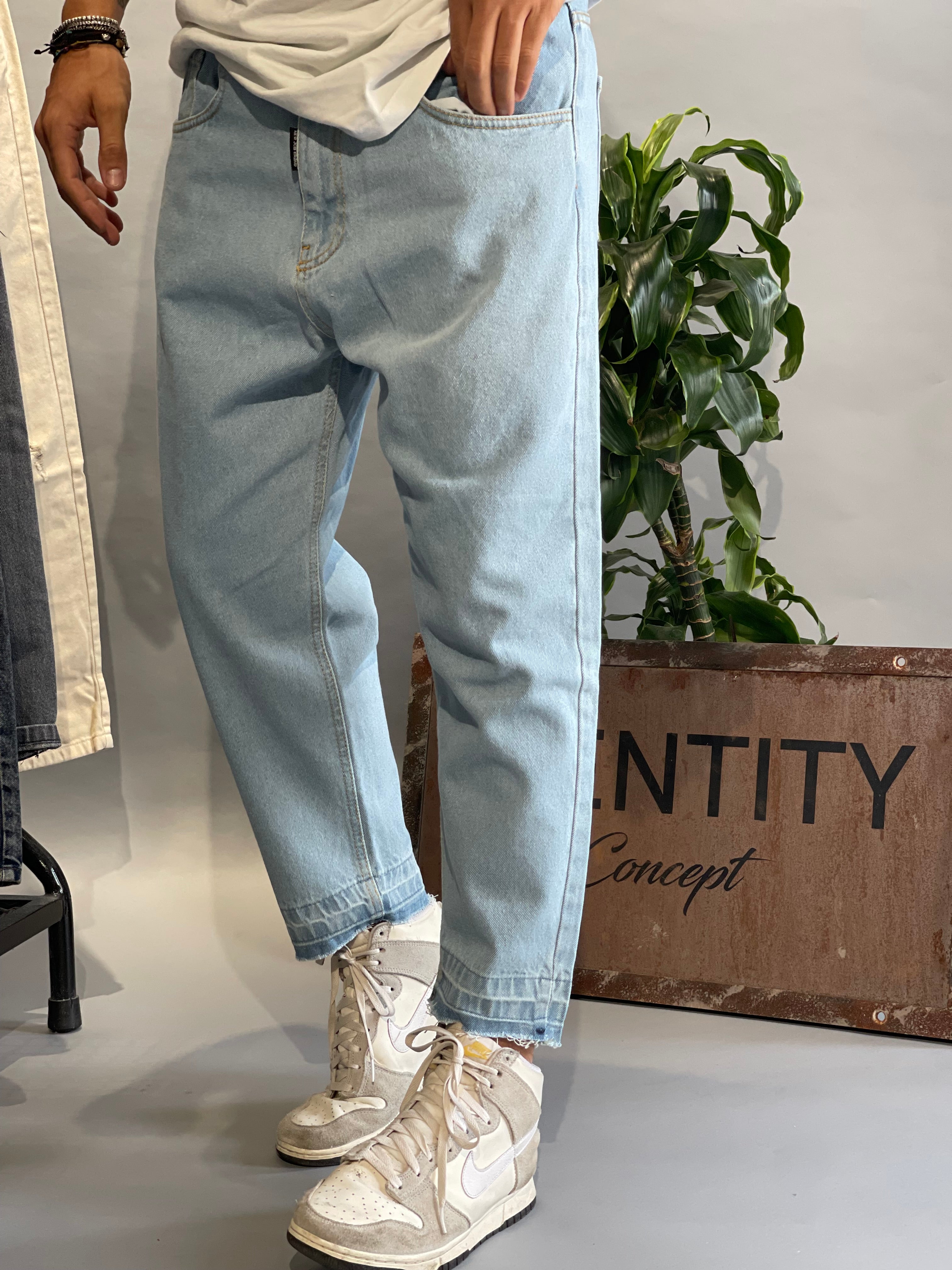 JEANS SFRANGIATO / LAVAGGIO CHIARO NEW JOB BRAND