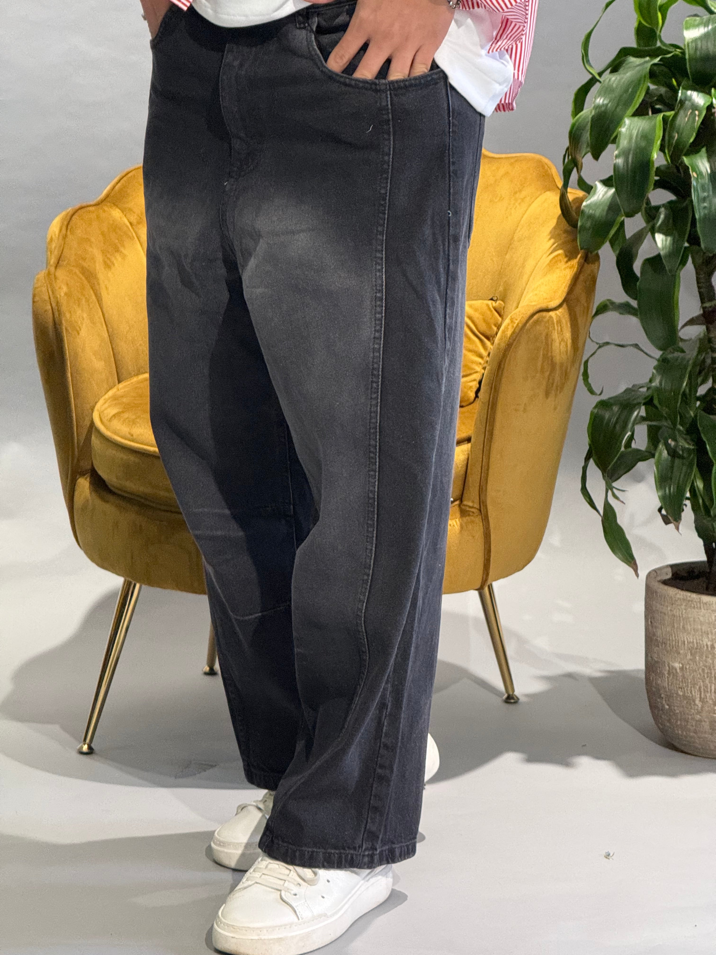 JEANS WILDE SFUMATO NERO NEW JOB BRAND