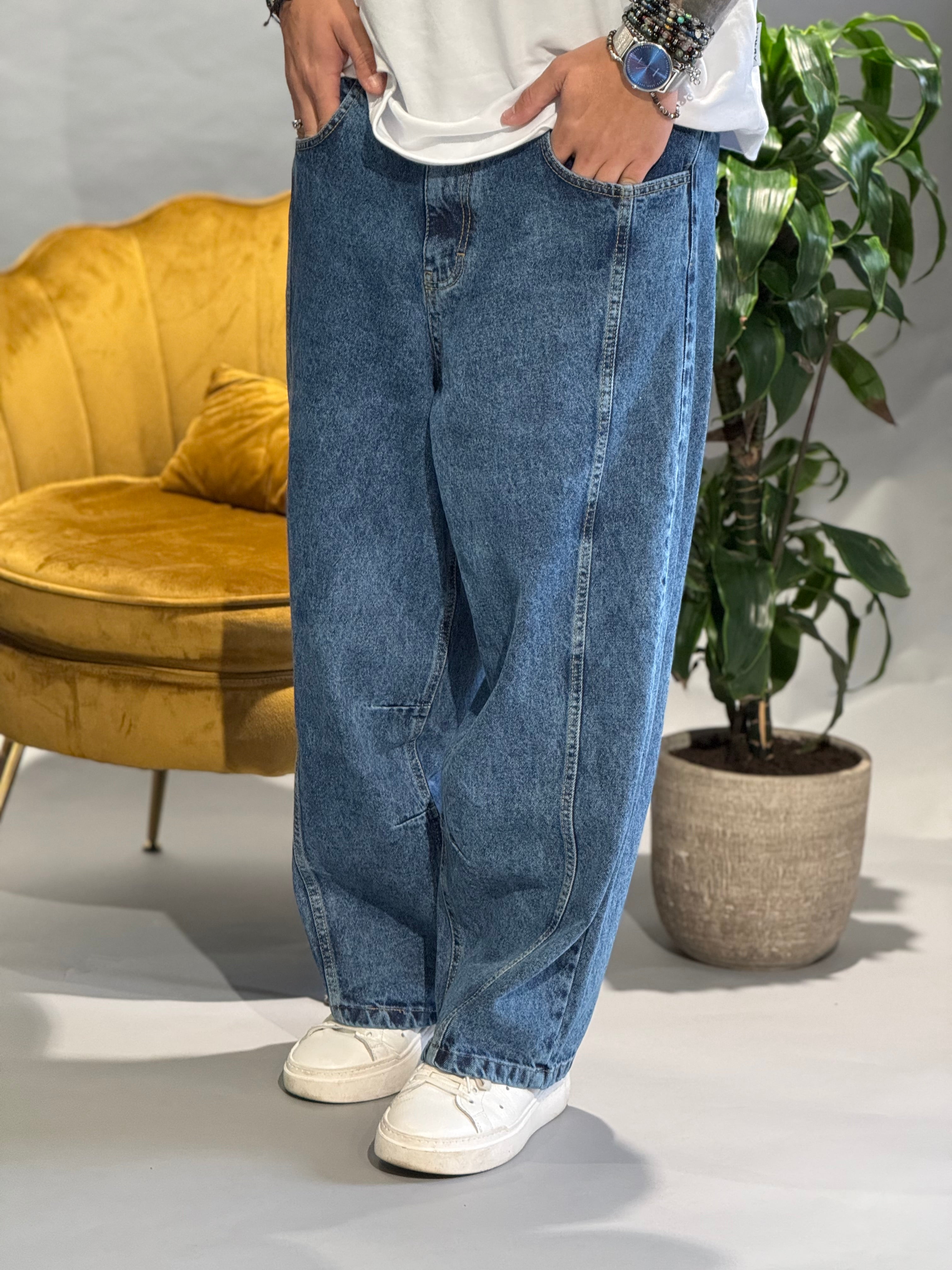 JEANS WILDE NEW JOB BRAND