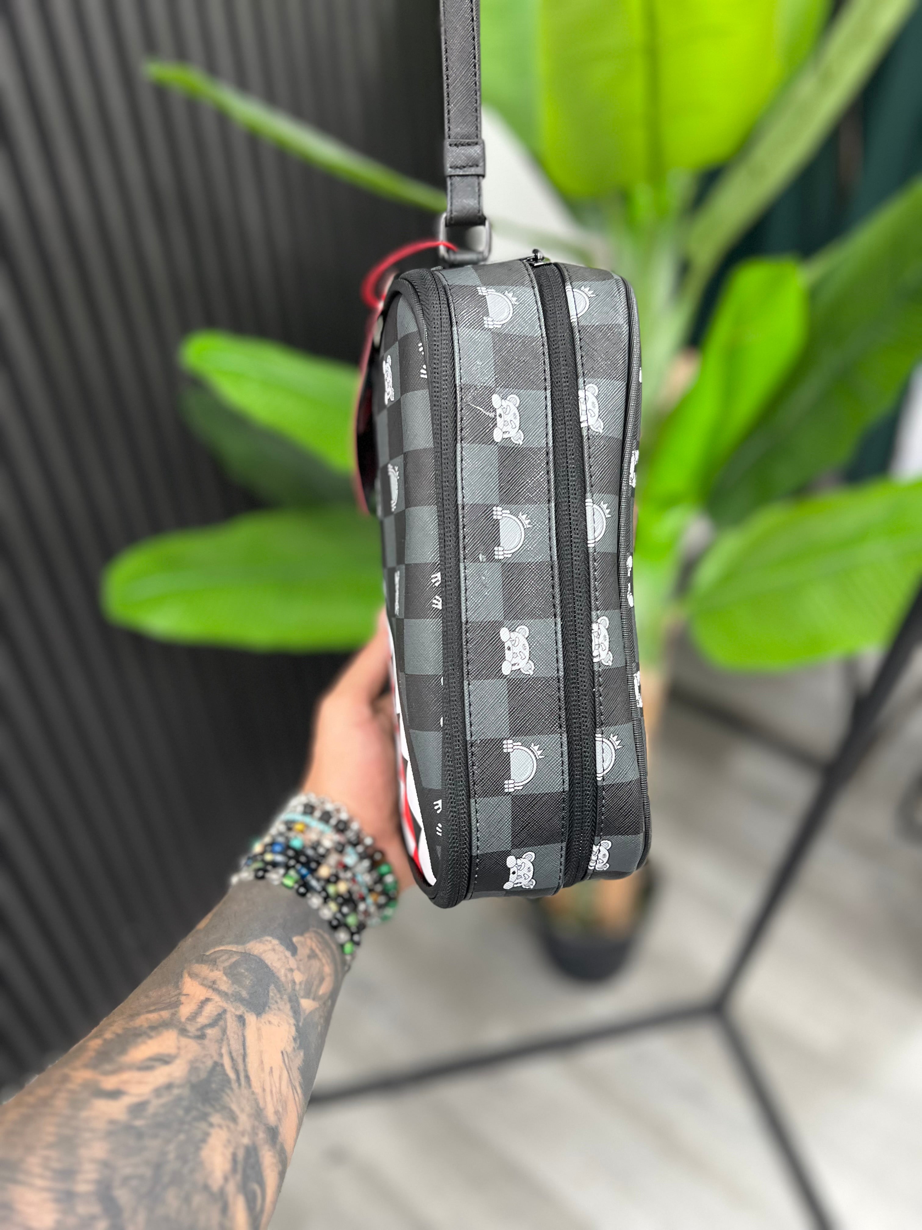 POCHETTE DOPPIA SPRAYGROUND