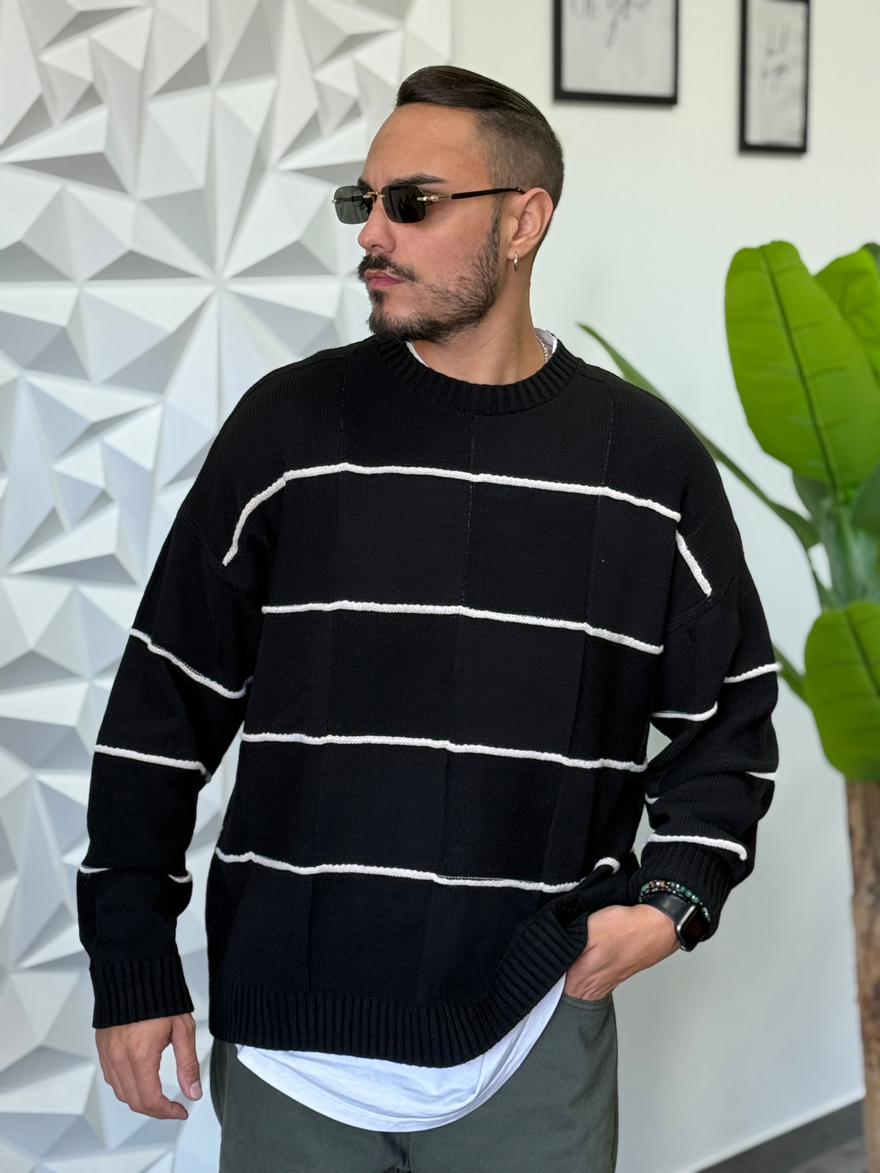 PULLOVER OVERSIZE RIGA NERO NEW JOB BRAND