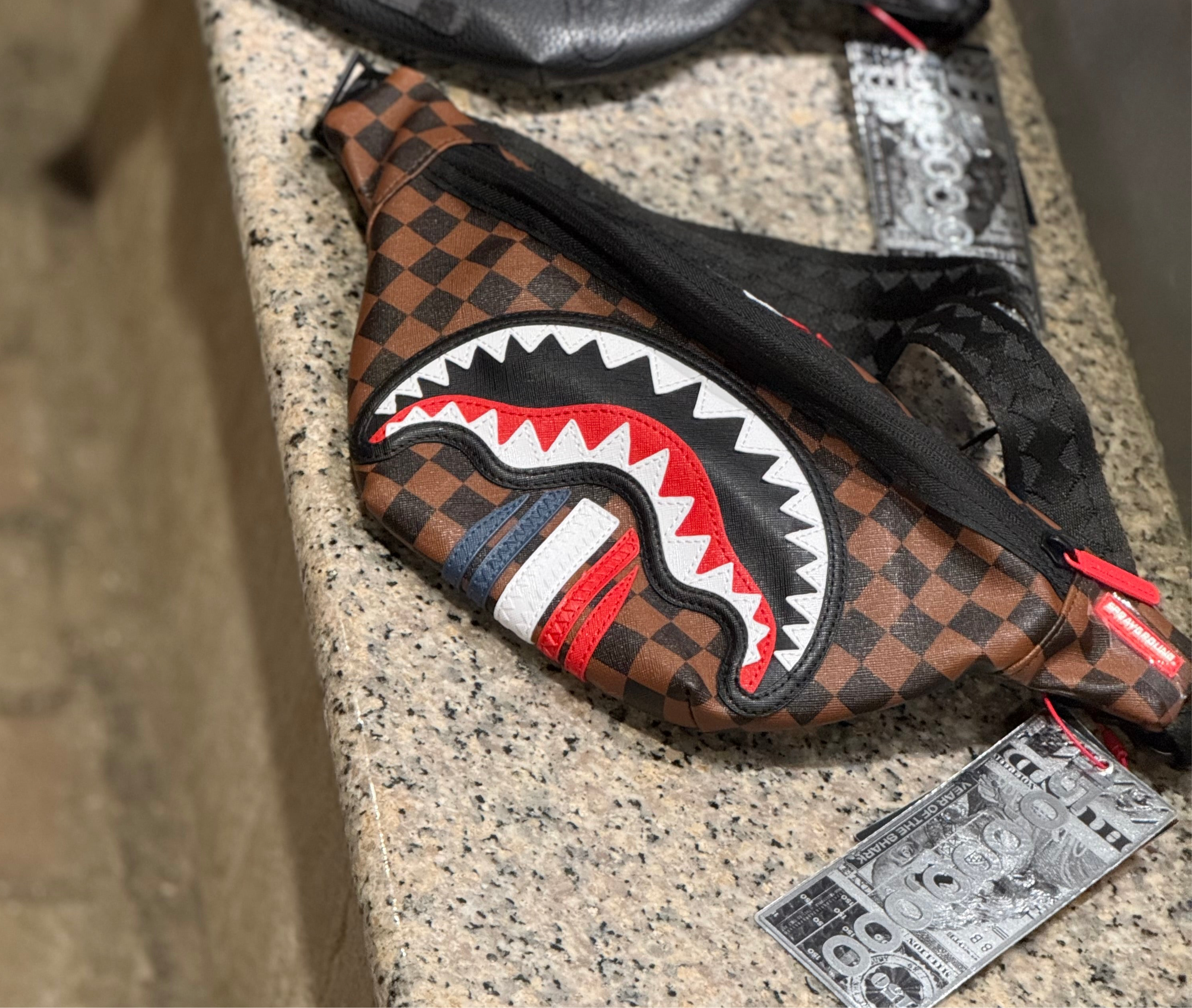 MARSUPIO SPRAYGROUND