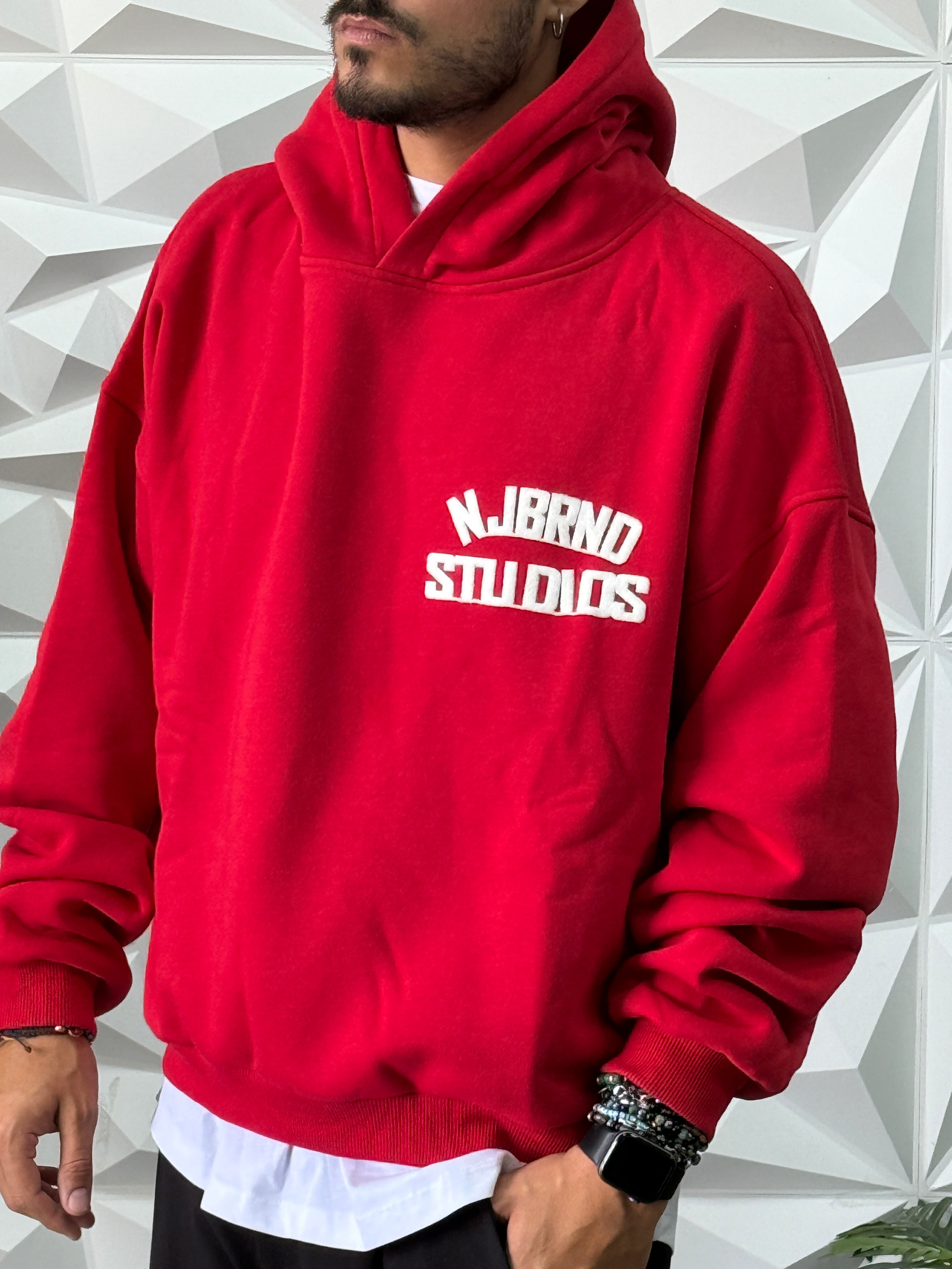 Felpa oversize rossa cappuccio studios  New job brand