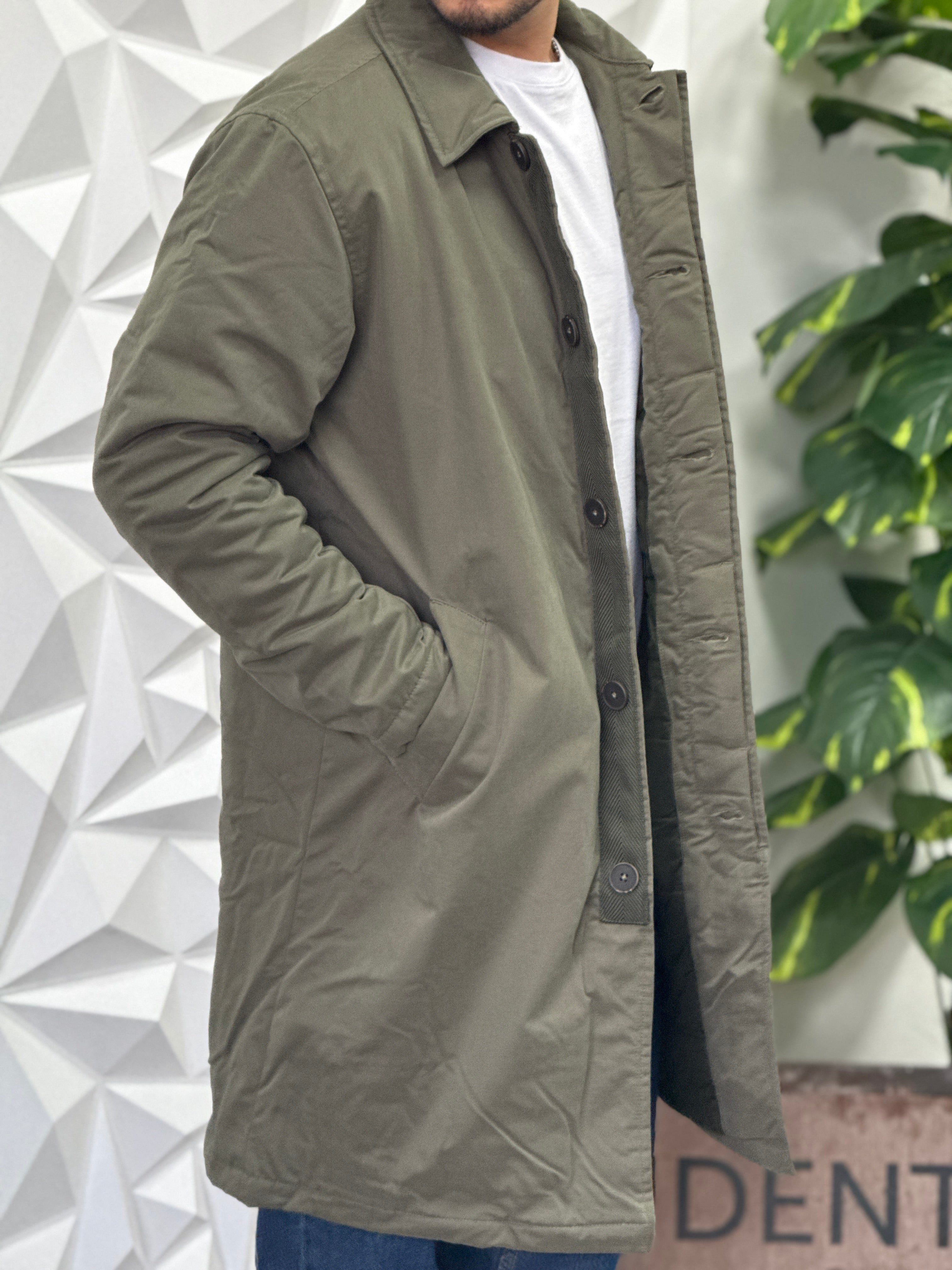 Trench verde militare