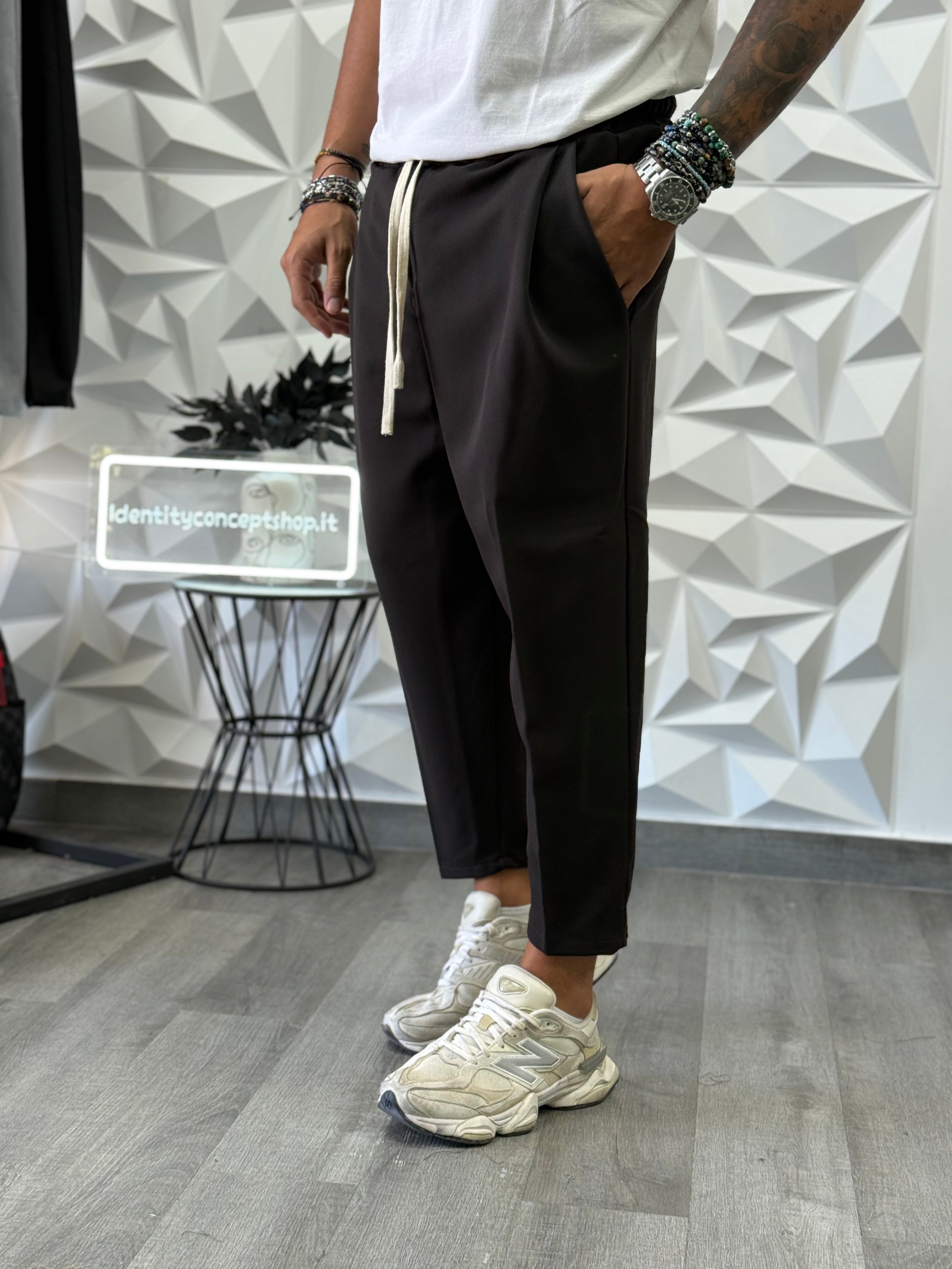 Pantalaccio Dik fv moro new job brand