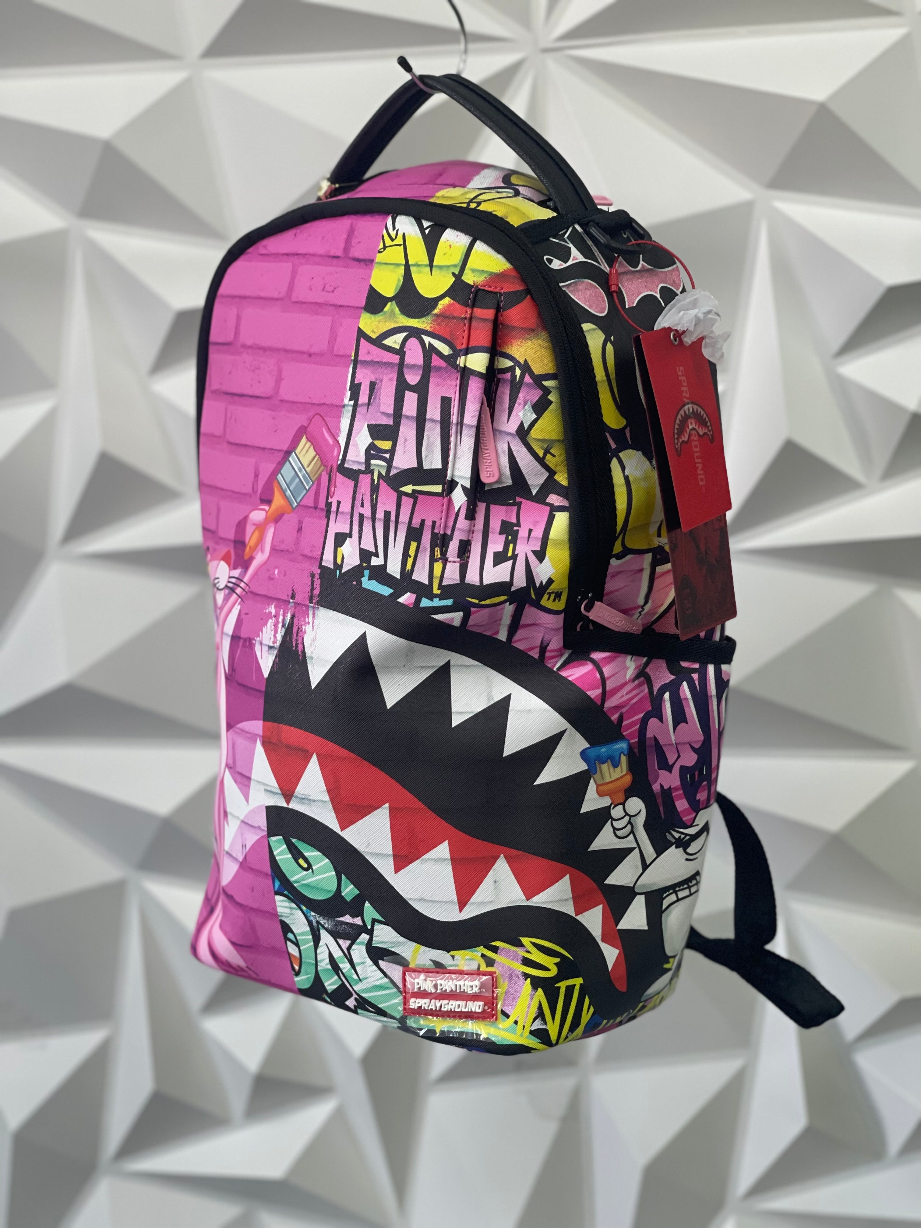 PINK PANTER  PAINTIG OVER GRAFFITI SPRAYGROUND