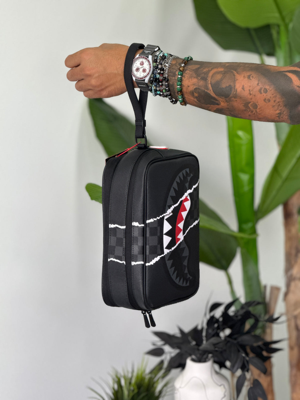 SPRAYGROUND Pochette center rip revealing check toiletry brick grigio/nero
