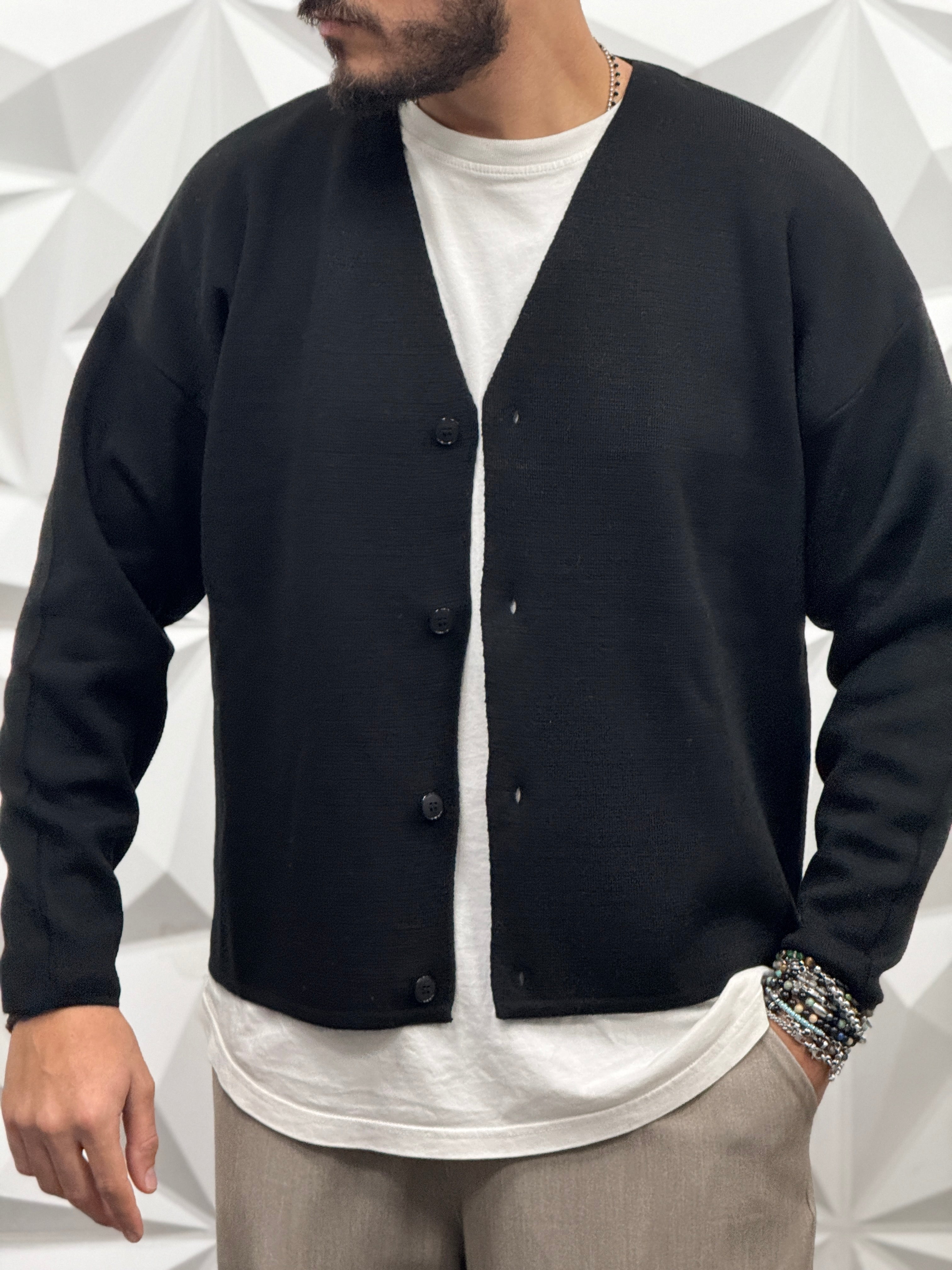 Cardigan Taglio regolare Nero New Job Brand