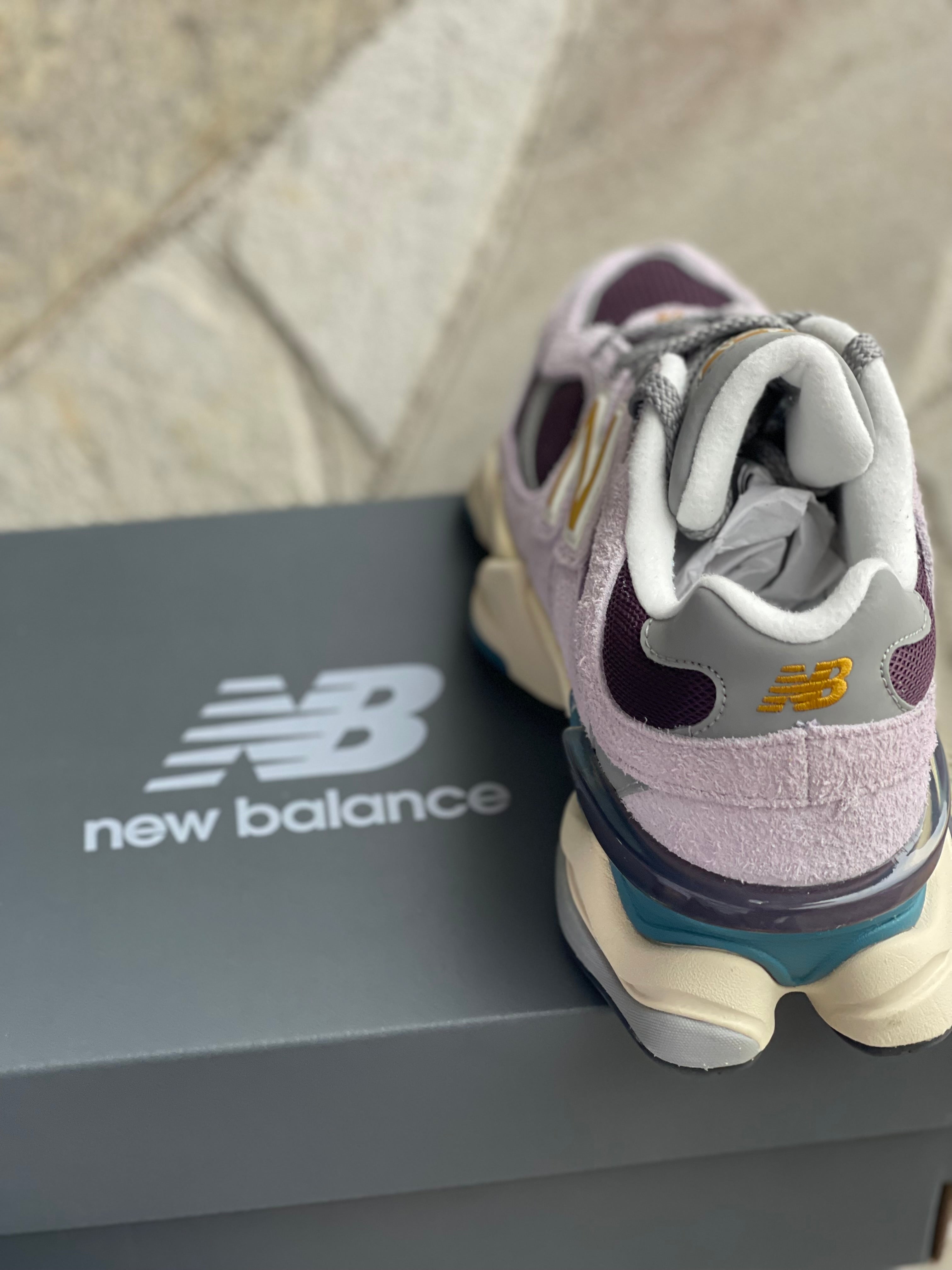 NEW BALANCE 9069 PURPLE LIMITED EDITION