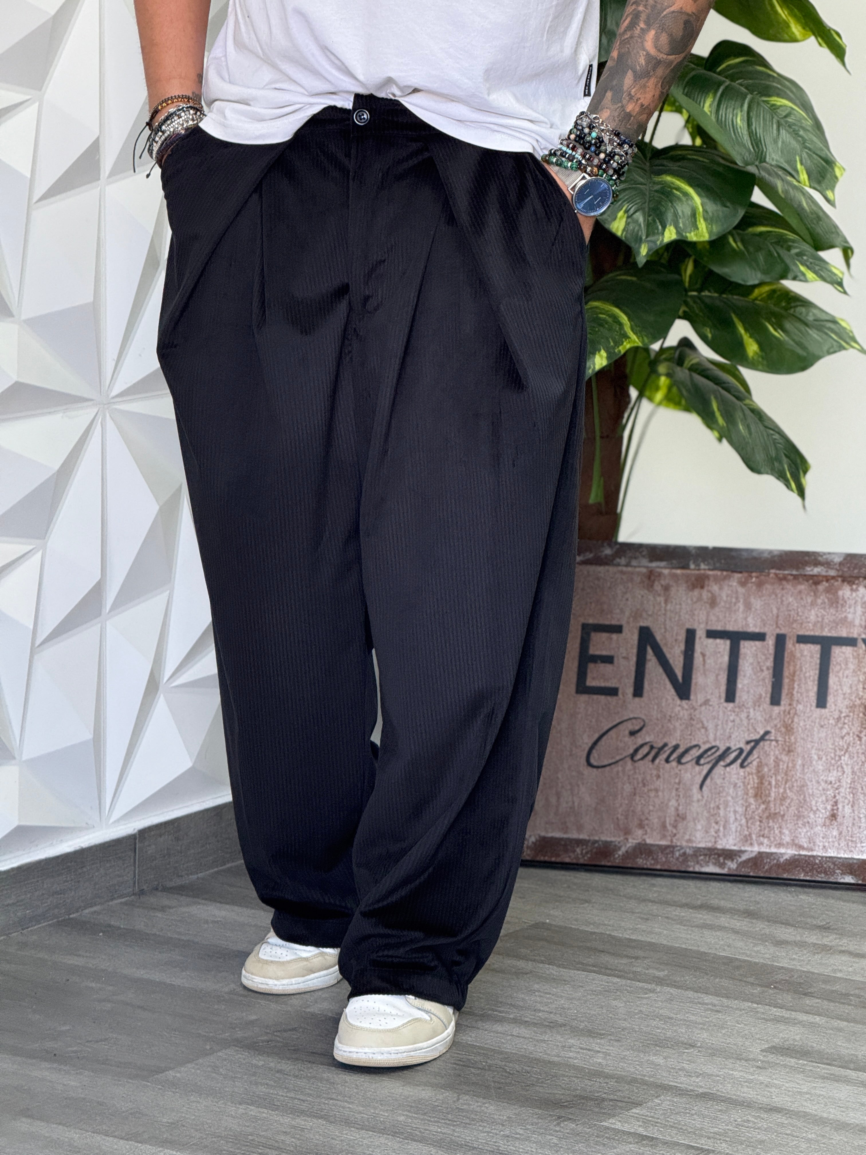 Pantalaccio pencione velluto nero new job brand