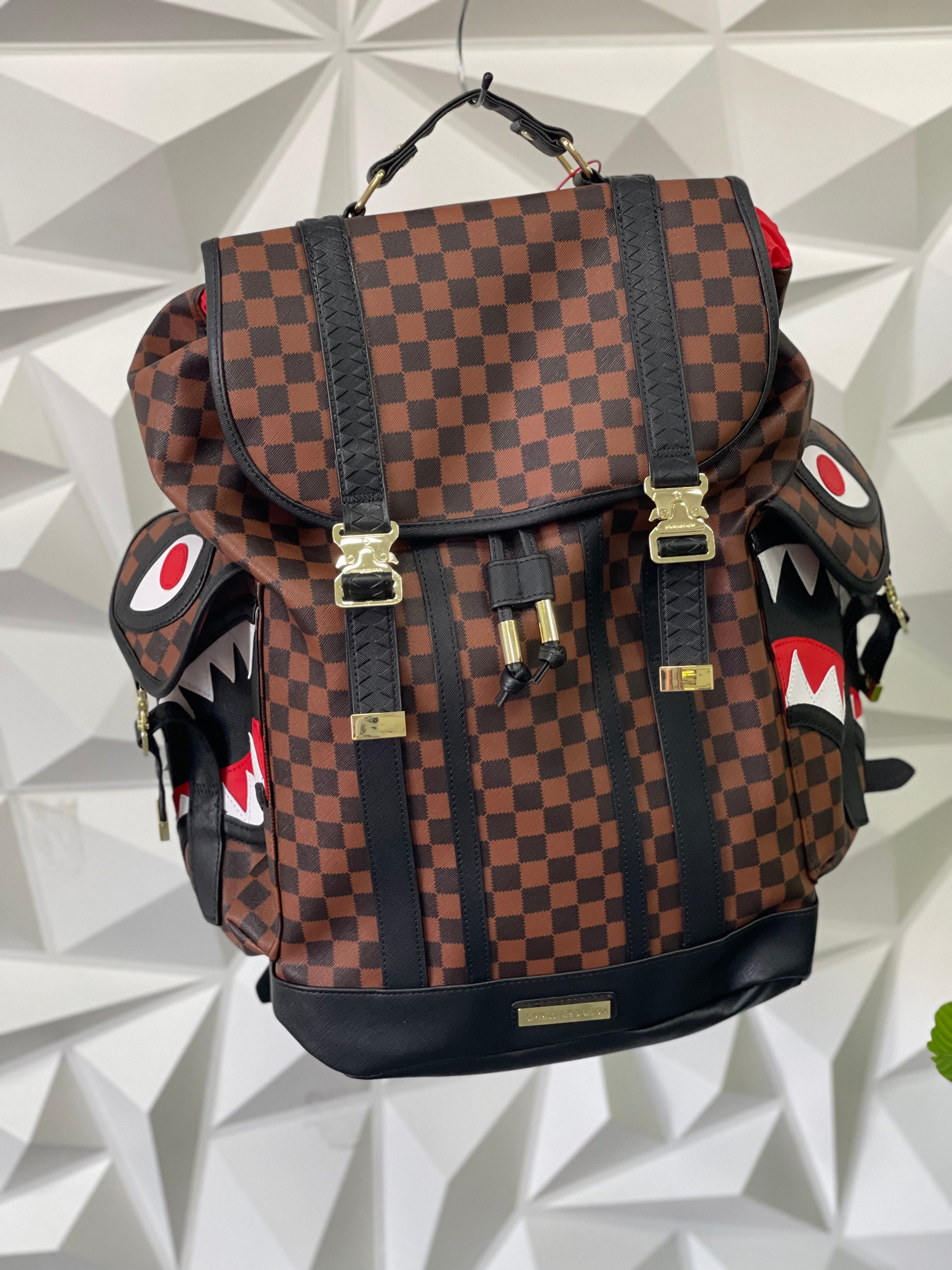 ZAINO SPRAYGROUND. B