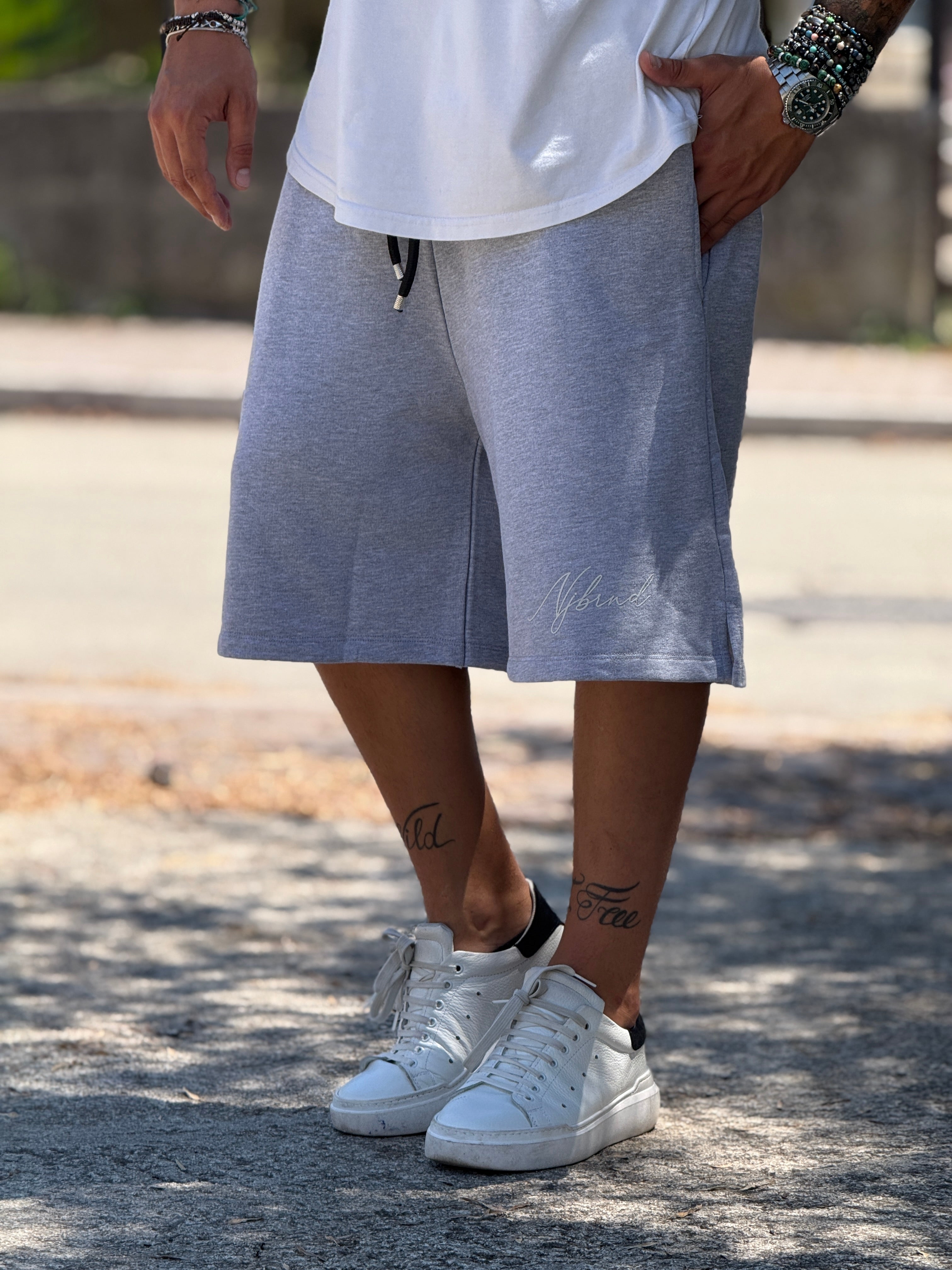 BERMUDA 3/4 GRIGIO LOGO DI TUTA NEW JOB BRAND
