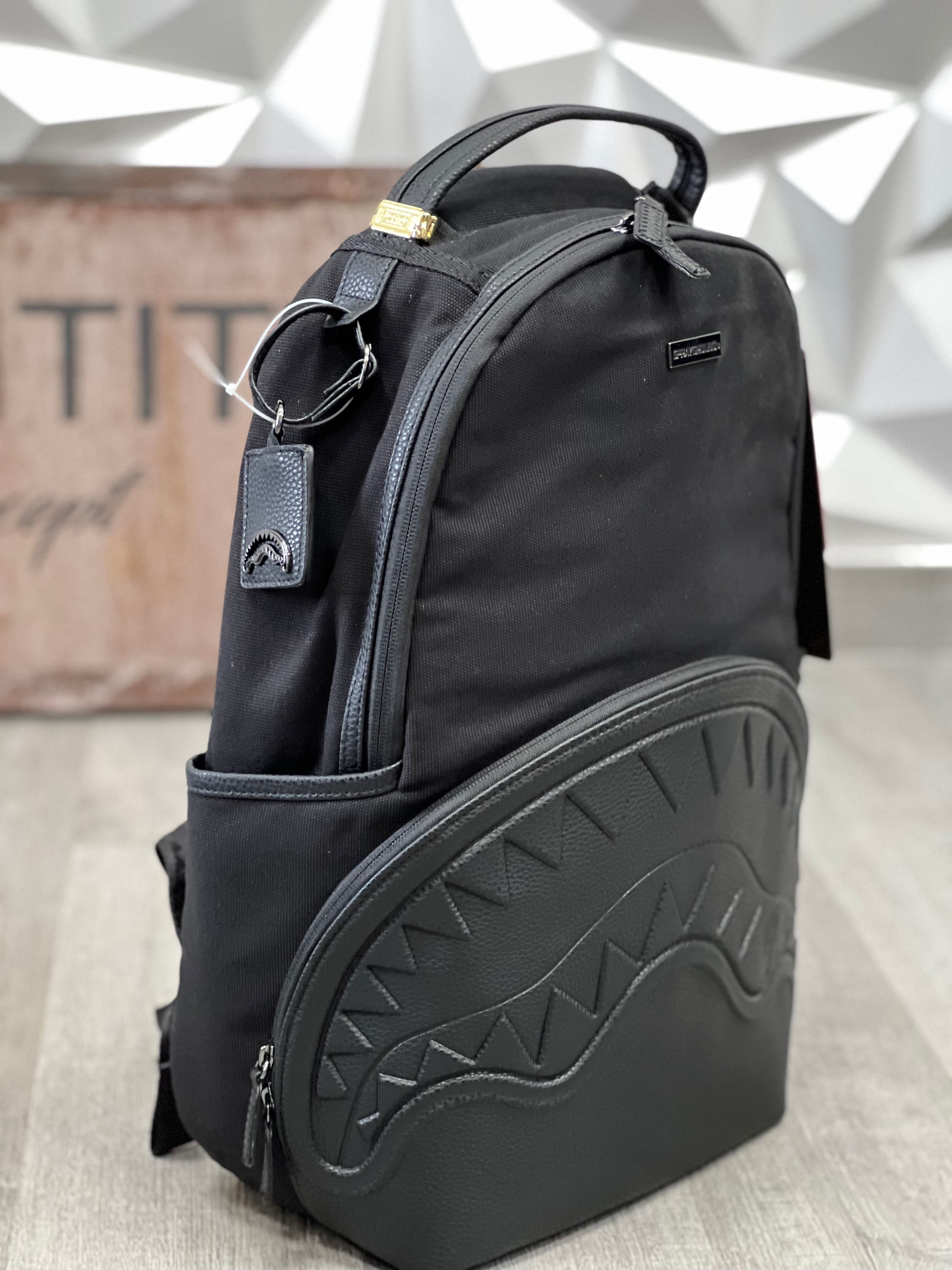 SHARK POCKET CANAVAS BACKPACK 910B7127NSZ