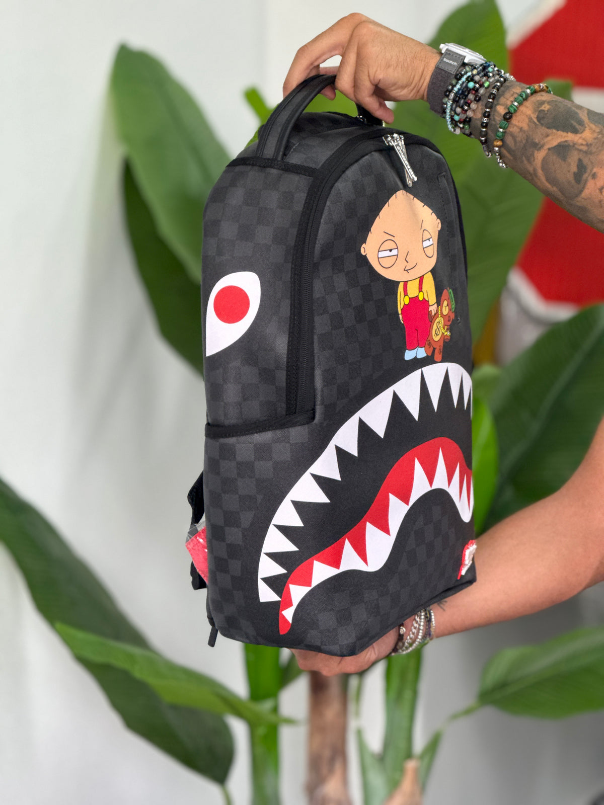 FAMILY GUY STEWIE HOLDING BEAR KEYCHAIN BACKPACK