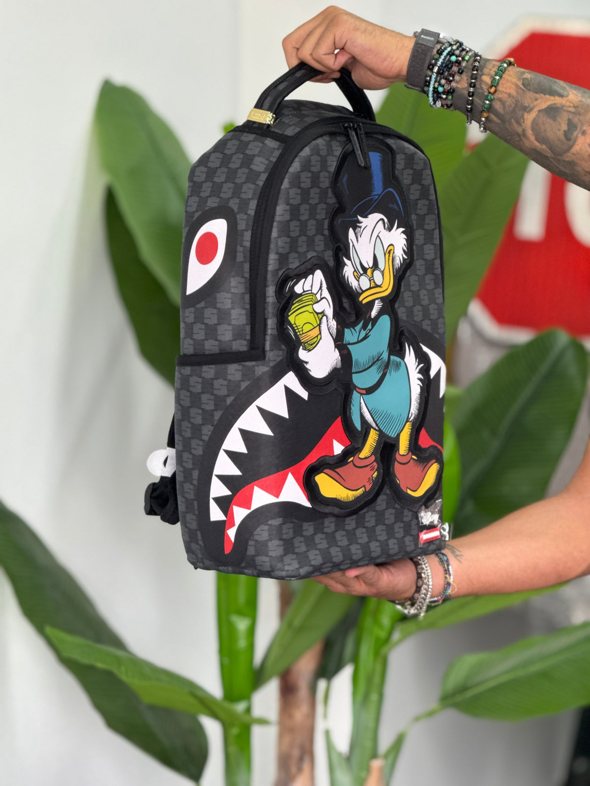 ZAINO SPRAYGROUND DISNEY SCROOGE COUNTING MONEY