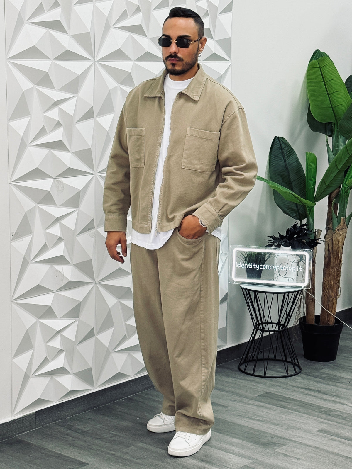 COORDINATO BAGGY BEIGE NEW JOB BRAND