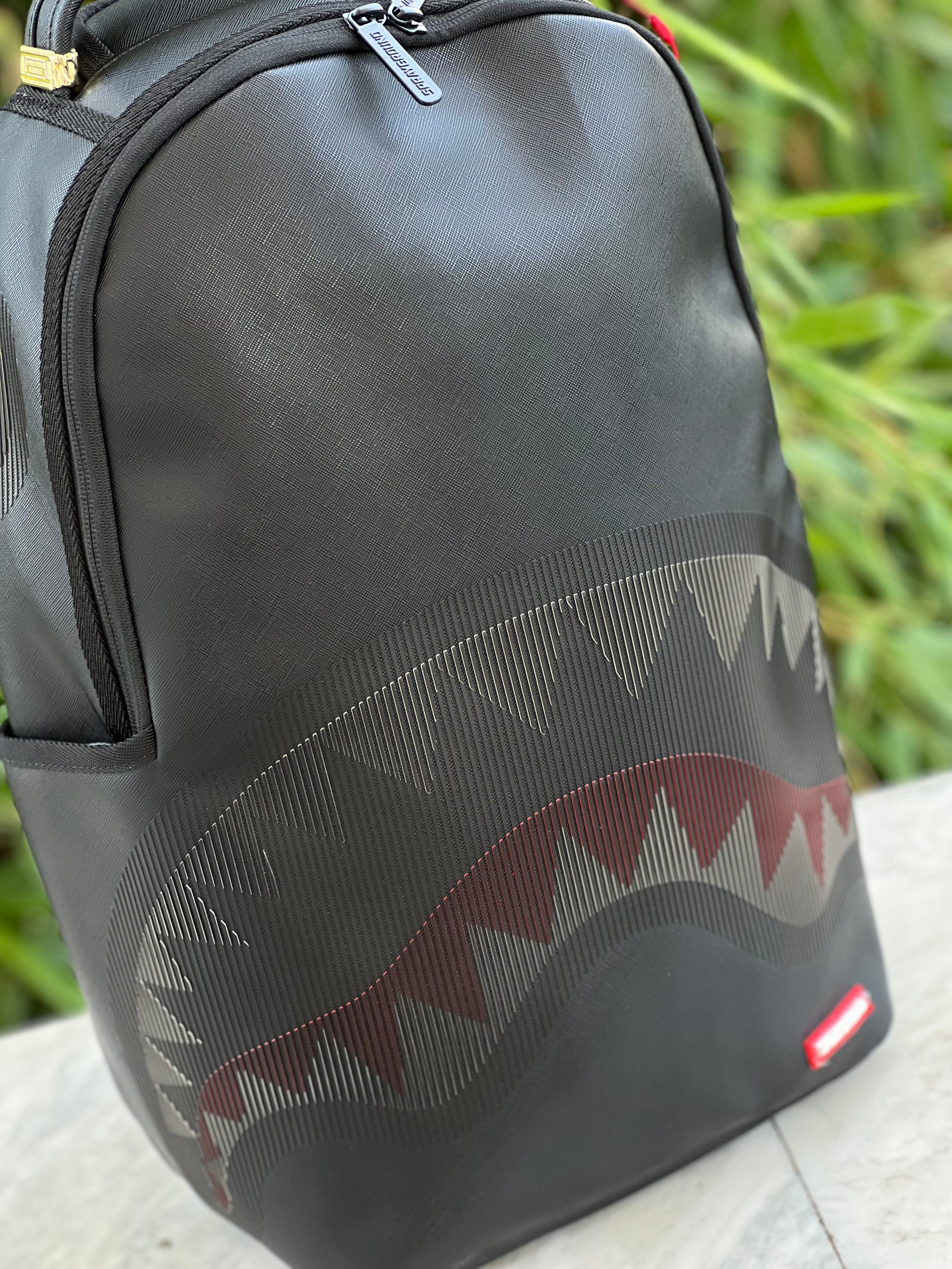 ZAINO SPRAYGROUND DISAPPEARING SHARK BACKPACK